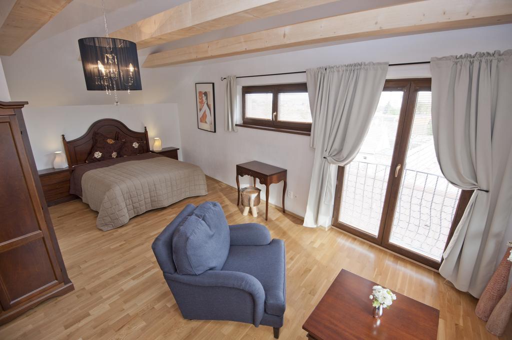 Villa Vinica Limbach Ngoại thất bức ảnh